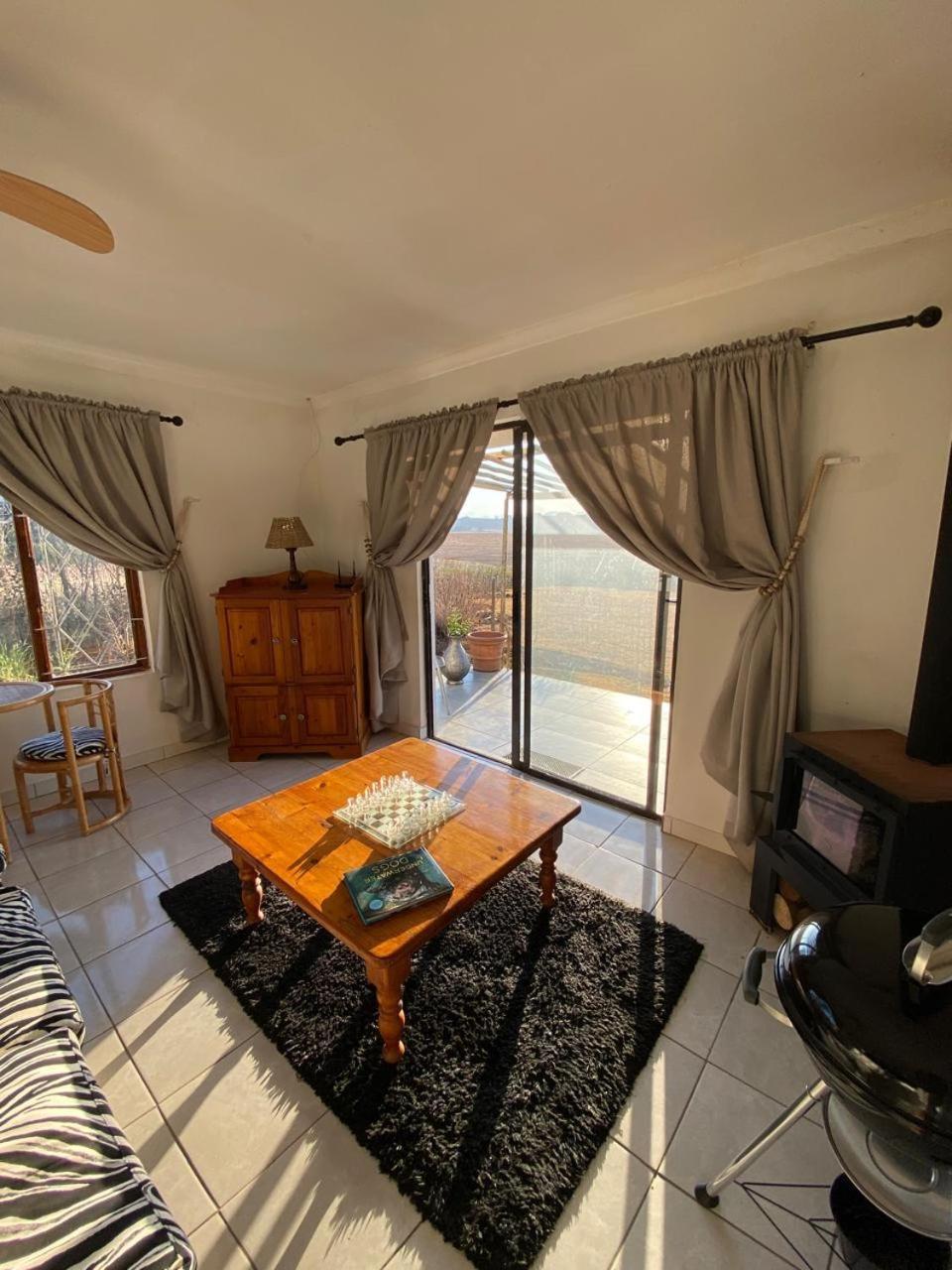 Sani Pass View Cottage Himeville Ngoại thất bức ảnh