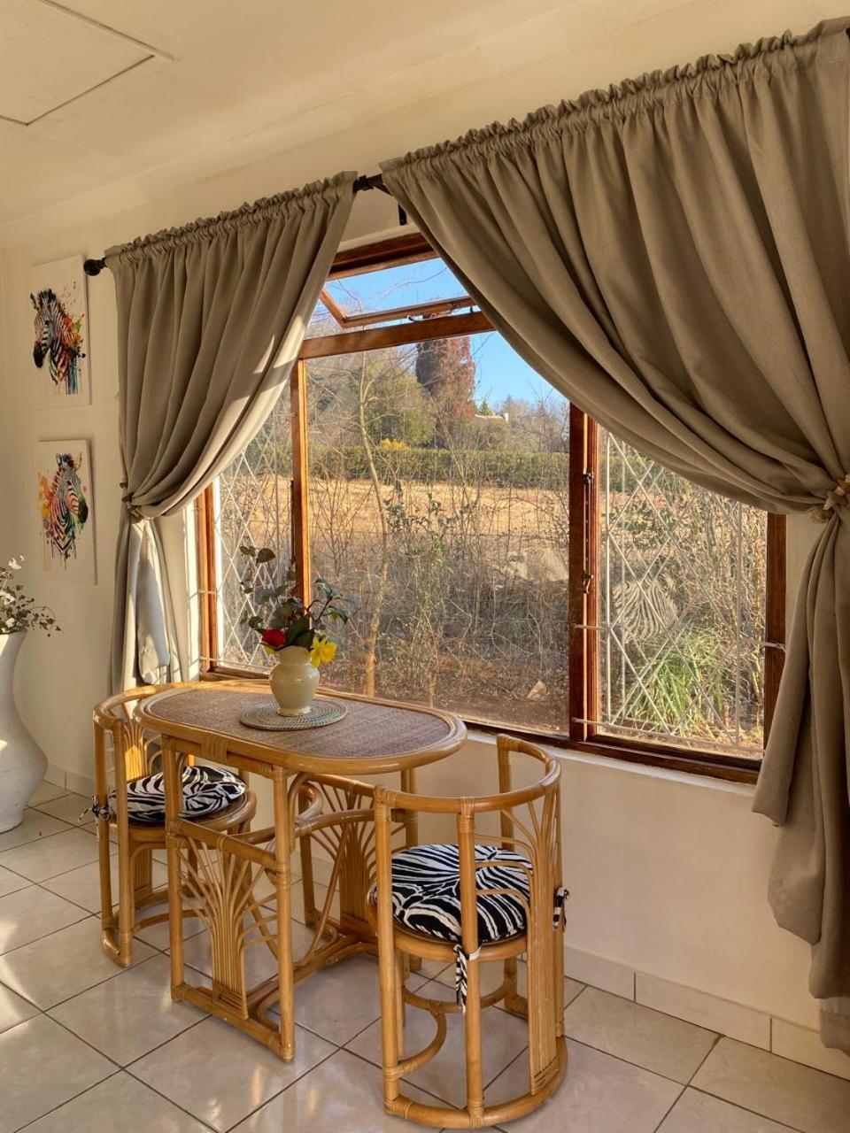 Sani Pass View Cottage Himeville Ngoại thất bức ảnh